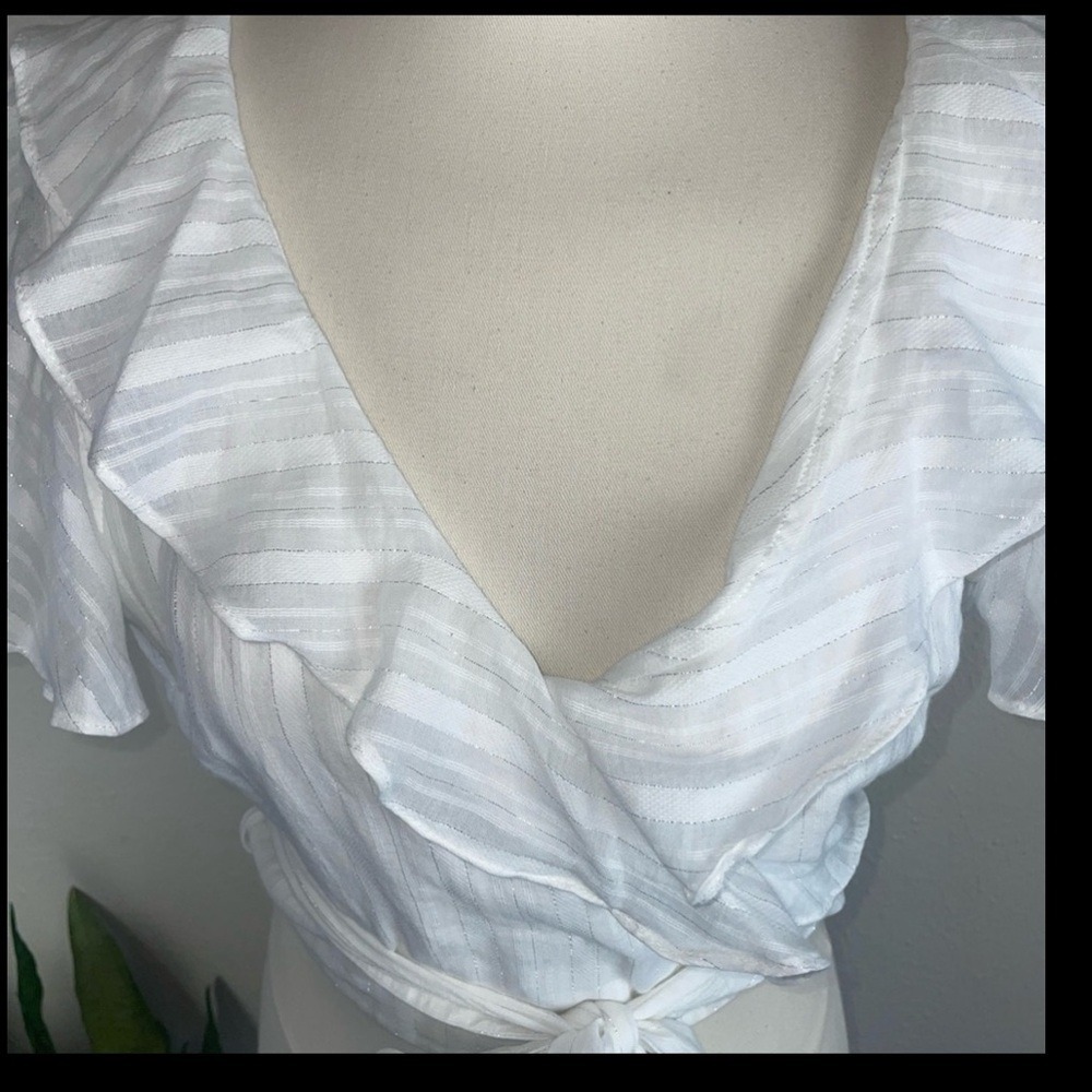 Misa Los Angeles White Ruffle Wrap Blouse NWOT - Picture 5 of 10